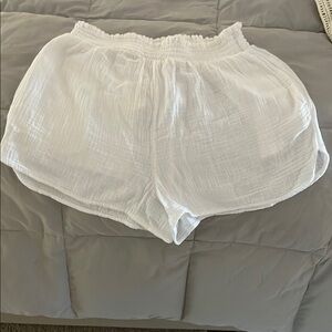 Aerie High Waist White Relaxed Fit Shorts